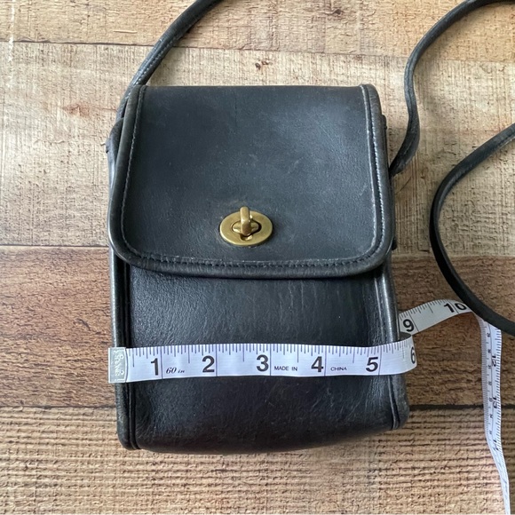 Coach Scooter Crossbody Purse Bag 9893 Black Leather VINTAGE - Picture 9 of 11